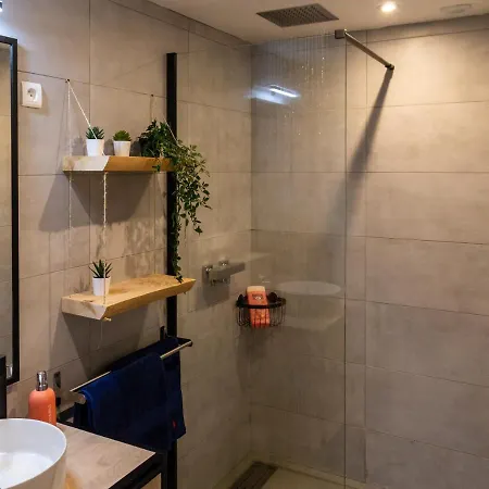 T2 Moderne Hypercentre 40m2, Au Pied De La Cathedrale Apartment *